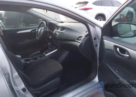 2017 Nissan Sentra S z USA, uszkodzony, nr VIN 3N1AB7AP9HY224732